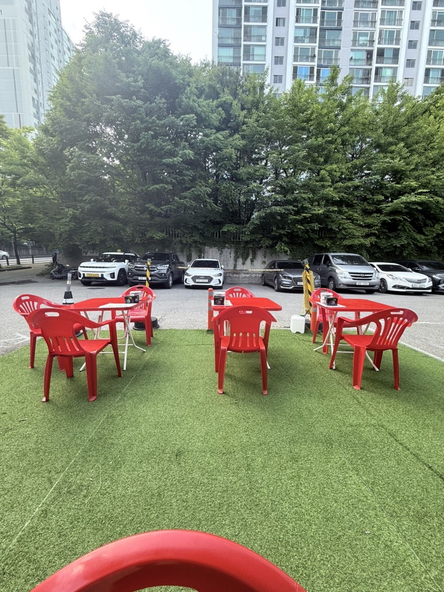 더황금치킨 사진 2