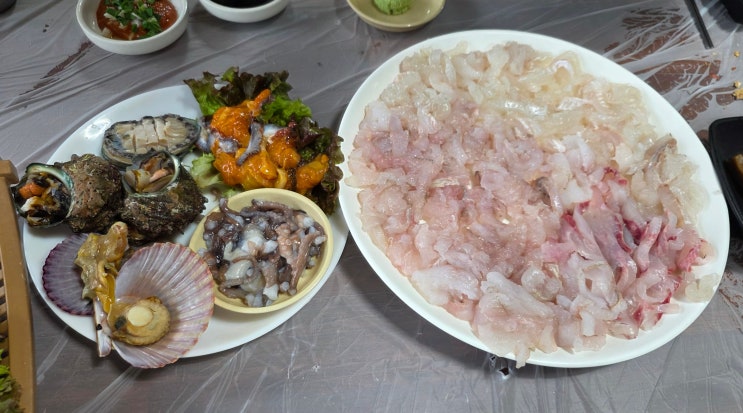  [미식의 기록] 경북 경주시 감포 / 대가족 회 파티의 합리적인 선택, 수협활어직판장