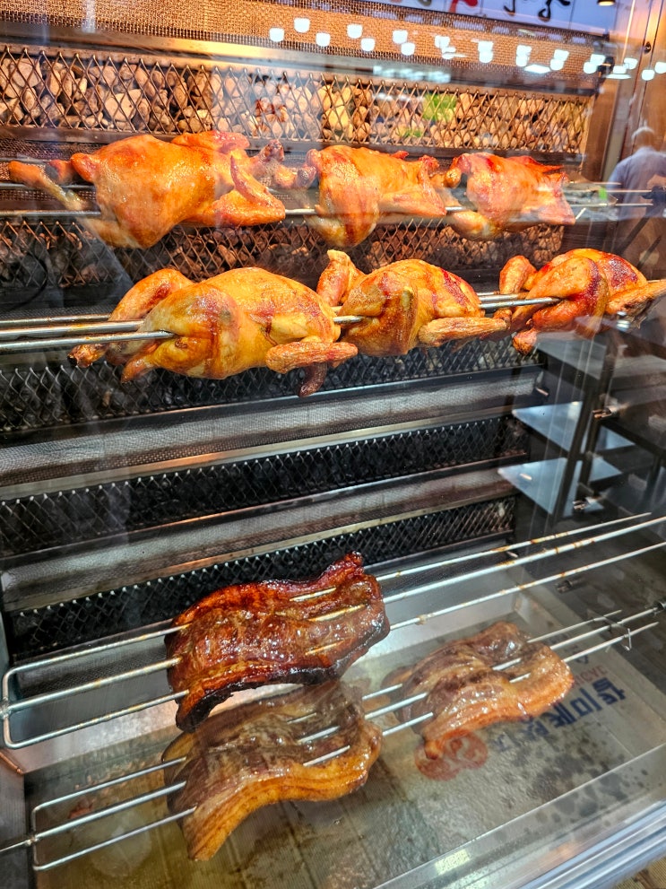  중곡제일골목시장 맛집 와구이닭 전기구이 '겉바속촉 통닭 & 통삼겹 바베큐' 후기