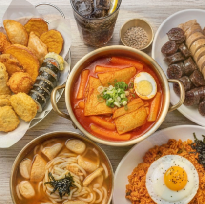 성수동에서 맛과 분위기 다 잡은 최고의 분식집!