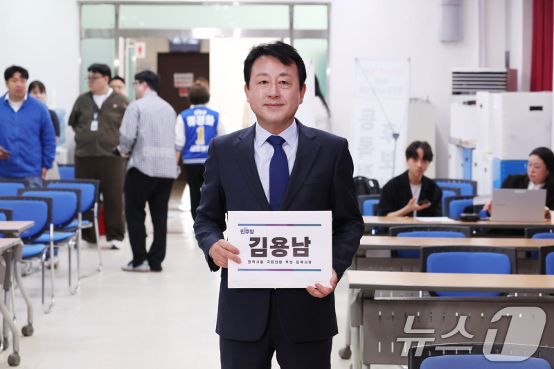 재보궐 후보 평균재산 19억 .. 김용남 127억, 이진숙 82억, 조국 56억, 하정우 42억, 가장 적은 후....