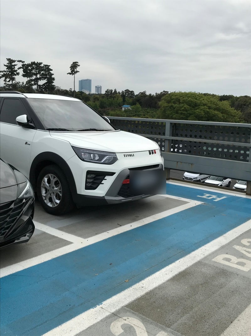 [제주 렌터카] 제주여행 소형 SUV 렌트 제주공항 근처 SK렌터카 티볼리 완전자차 이용후기