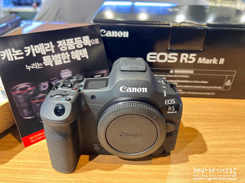 용산 전자랜드 카메라샵 캐논 EOS R5 Mark2 선택