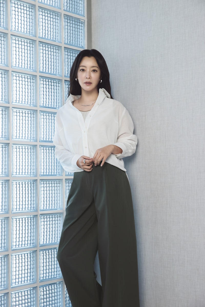 40대 데일리룩 패션 김희선 pick! 프렐린 여자 여름 코디
