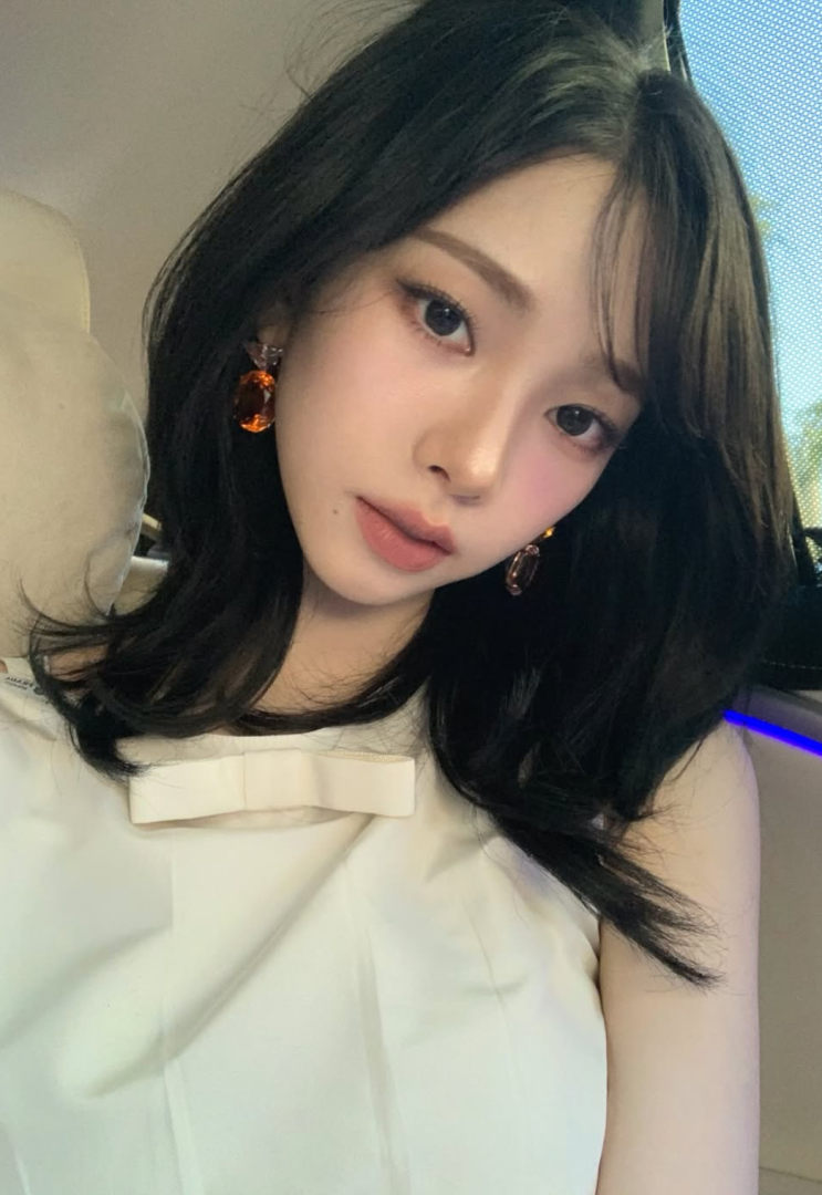  위례 여자머리에서 차분한 분위기의 중단발 볼륨매직 스타일 추천