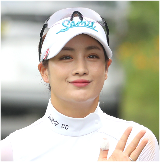 골프계의 김지원, '박결' 선수 프로필