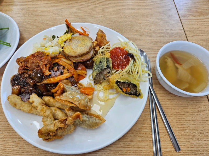 [원주] 태장동 한식뷔페 맛집 '통아저씨한식뷔페'
