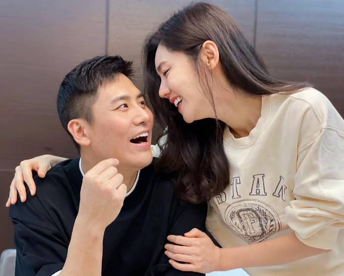 “몇 주 만에 집 갔더니 눈물”…추자현♥우효광, 훌쩍 큰 아들 근황 공개