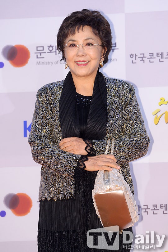 배우 사미자 프로필 결혼 남편 김관수 가족 자녀 고향 학력 나이 키 드라마 영화 데뷔 소속사