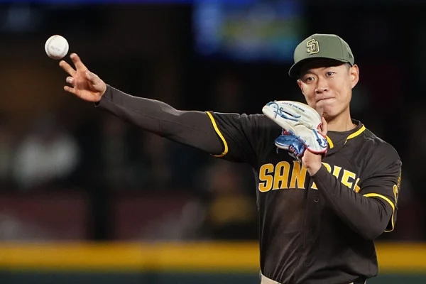 [MLB] '6경기 만의 <b>안타</b>... 존재감 뽐낸 샌디에이고 <b>송성문</b> 활약상