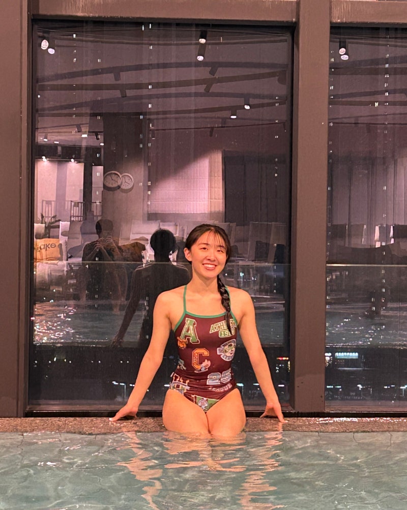 딜라잇풀 수영복