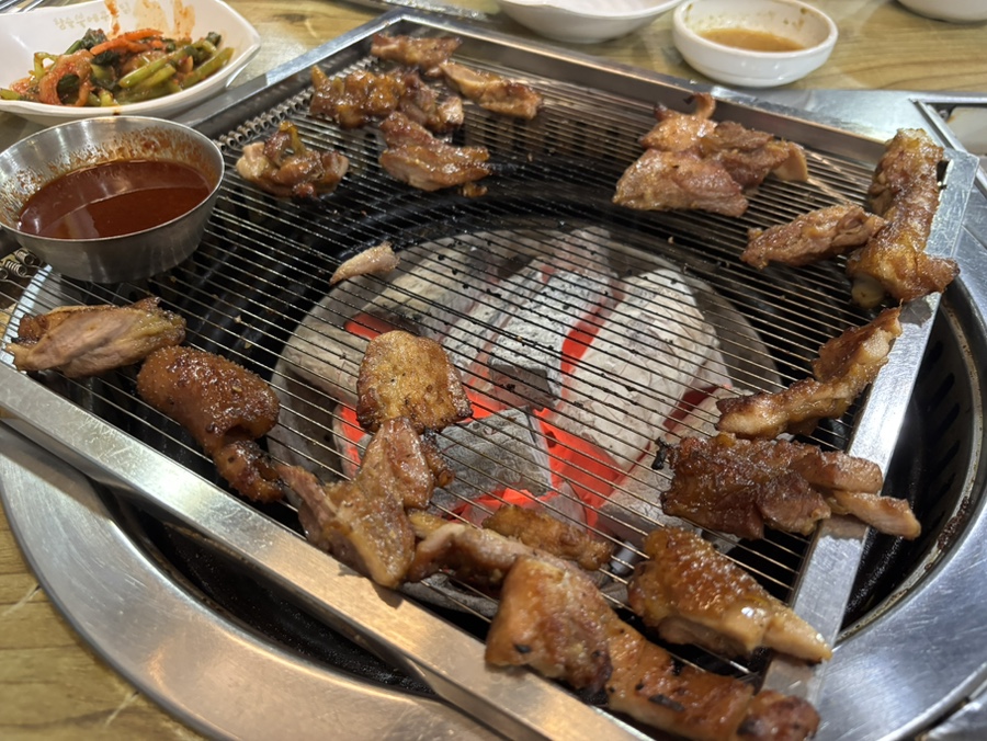 참숯불에꾸운닭 본점 사진 5