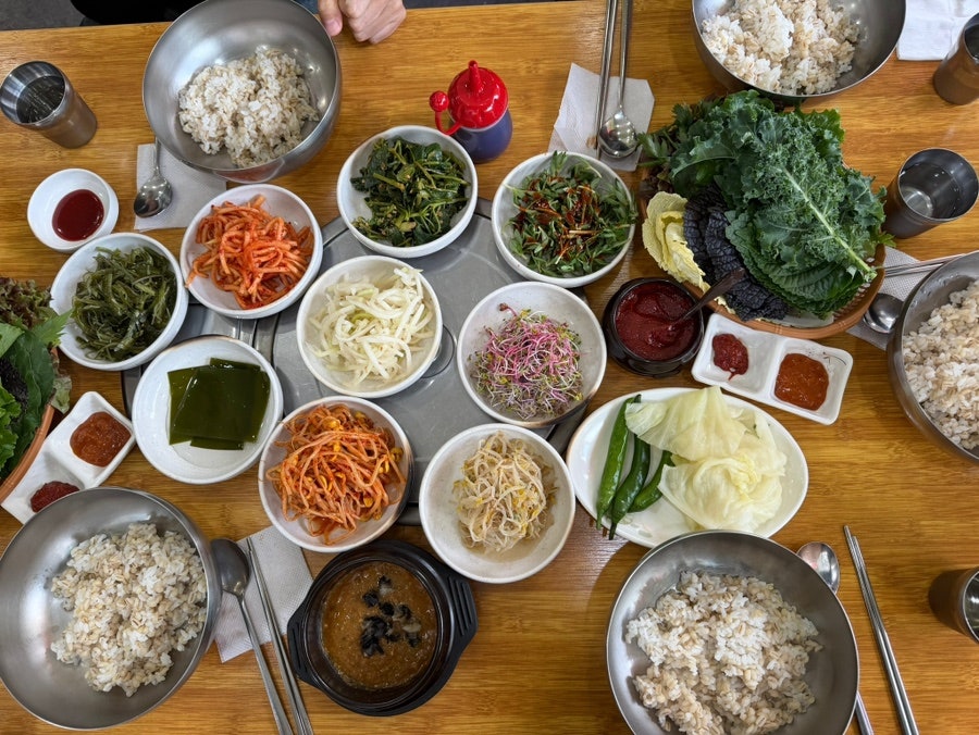 풀잎보리쌈밥생고기 사진 1