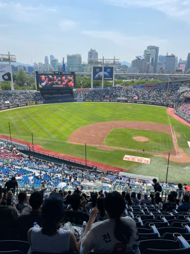 260517 잠실야구장 3루 네이비석 323블럭 22열 278,289석 직관 후기 I 롯데자이언츠 VS 두산베어스 I....