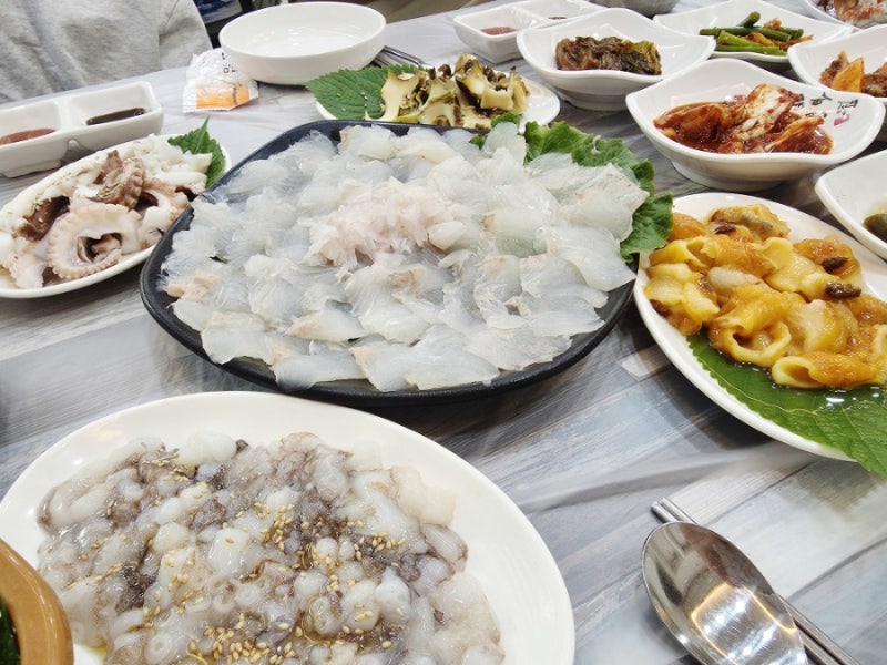 군산 무녀도 식사 제공 민박 무녀도노을회집 아이랑 국내여행