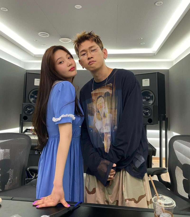부계정 유출부터 사진 삭제 해프닝까지, 조이♥크러쉬 5년간의 기록