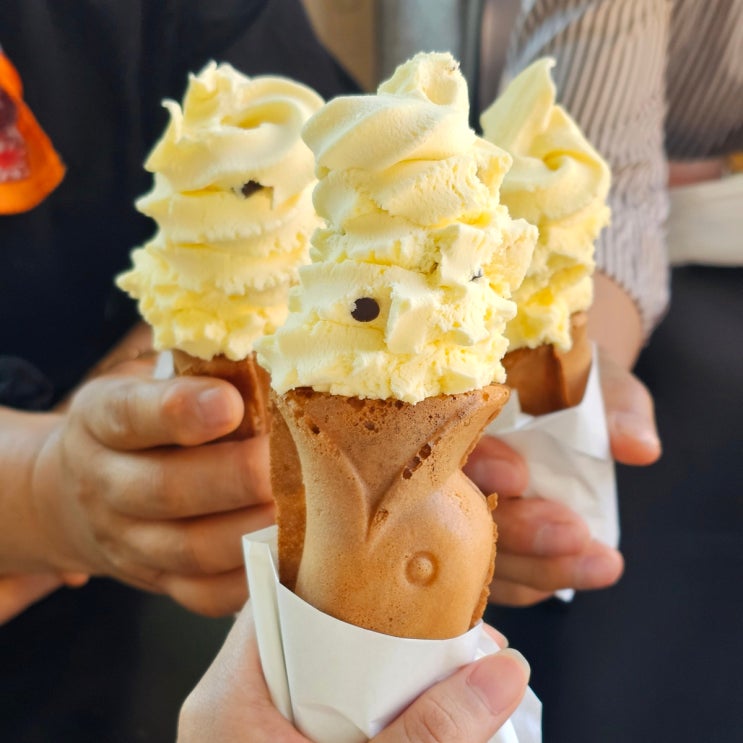  울산 장생포 맛집 장생포고래빵 고래아이스크림 고래빵 먹거리 후기