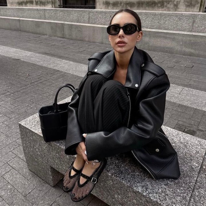 알라이아 슈즈 피시넷 | 피쉬넷 플랫슈즈 | 마이테레사 교환 반품, 관부가세 | Mytheresa Alaia