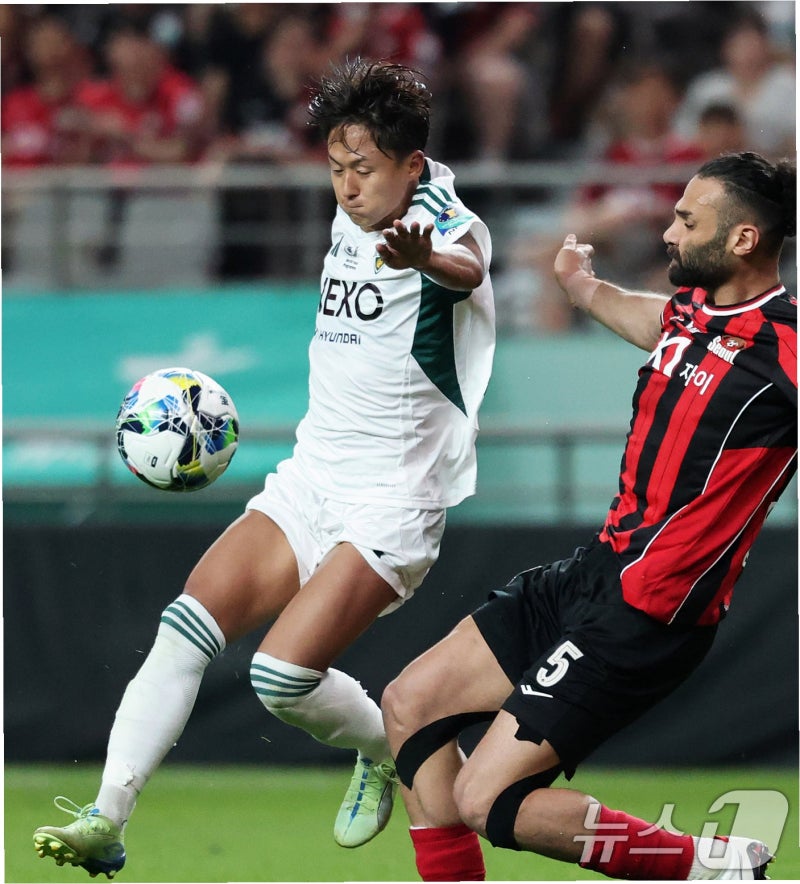 이승우 월드컵 탈락, 포지션 중복이 원인? 축구 전문가들의 심층 분석
