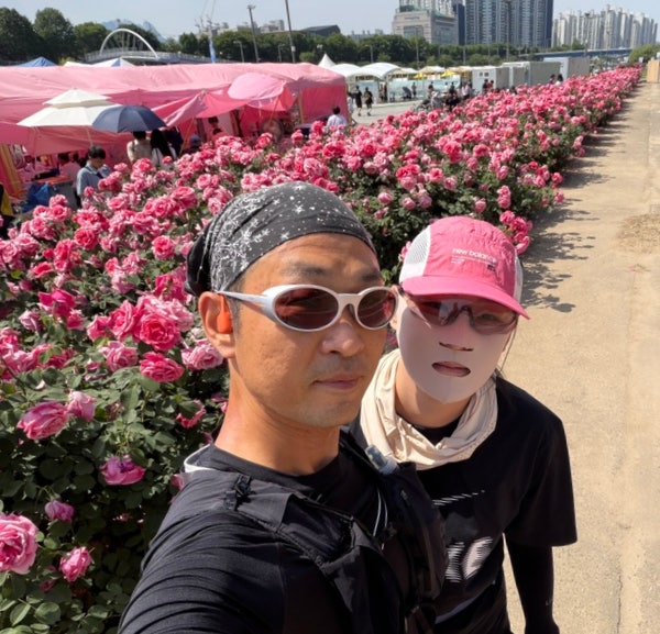 [2026 중랑 서울장미축제] 중화역부터 의정부까지, 장미꽃길 따라 달린 부부 13km 러닝 후기 ️