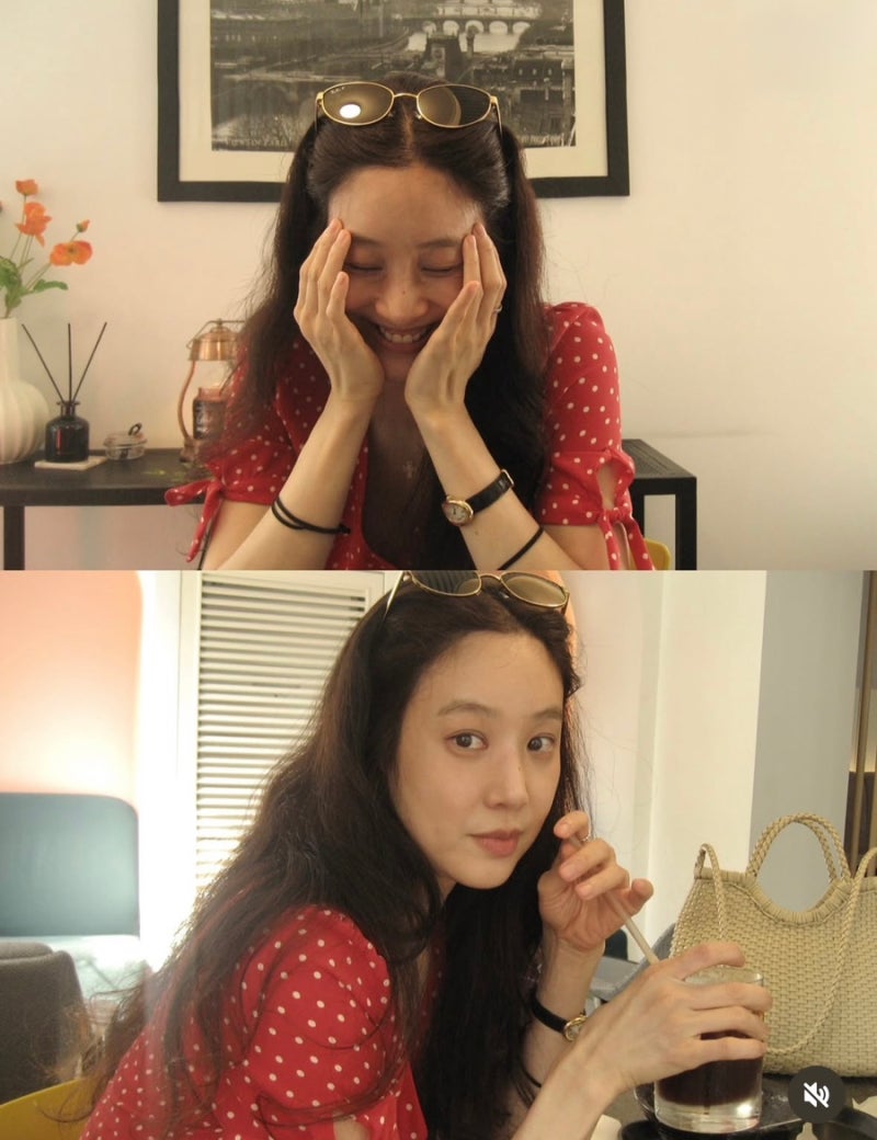 정려원 인스타 패션｜여름 휴가룩 정석 같았던 레드 원피스 코디