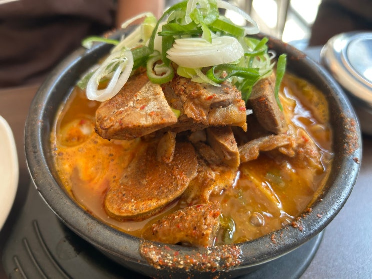  [영등포구청역] 깔끔하고 듣든한 해장국맛집 추천 <형제뼈해장국>