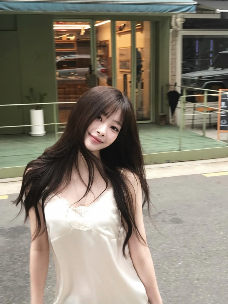  배우 최희진 사복 패션, 여자 여름 레이어드 원피스 코디 분위기 좋았다