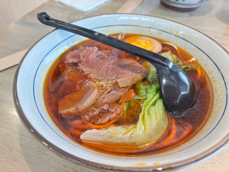  [중국] 상하이 푸둥 국제공항 | 공항 내 우육면 맛집, 흡연장 위치, 유료수면캡슐