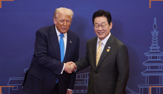 <b>한반도 평화</b>의 열쇠? 李<b>대통령</b>, 美 트럼프와의 30분 통화에서... 