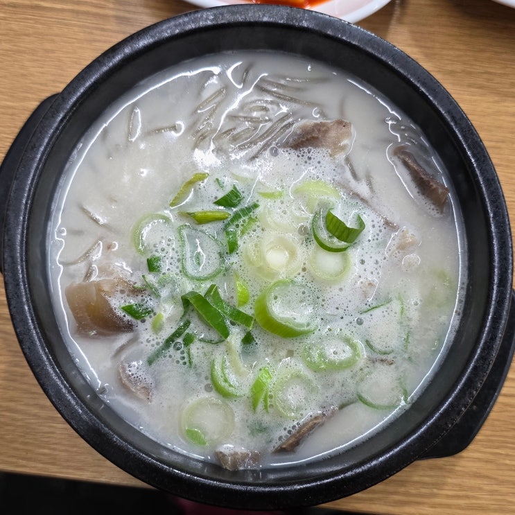 [중랑구 먹골 옛가] 먹골역 밥집: 순대국과 소머리국밥