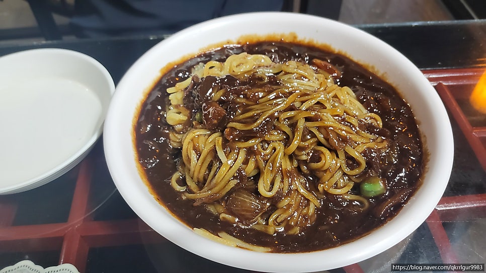 Jeonjuchiknaengmyeon photo 3