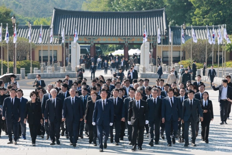 참배 및 제46주년 5•18민주화운동 기념식 - <b>김영진국회의원</b>