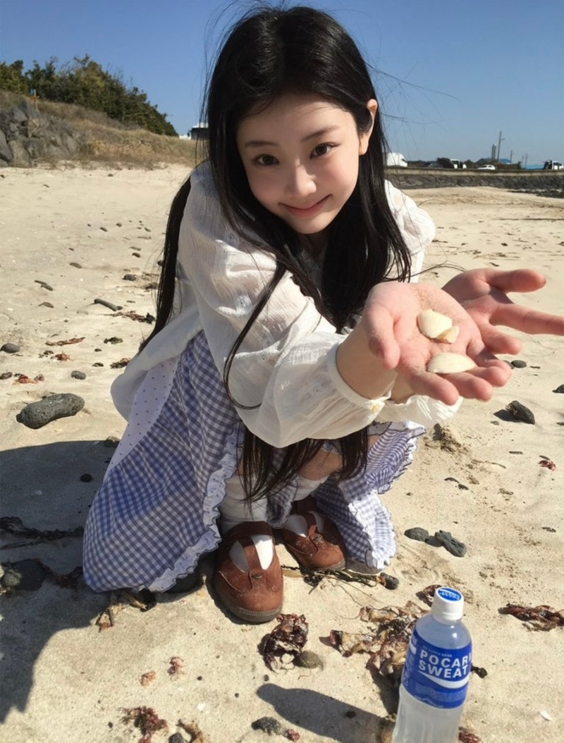 아일릿 원희 인스타그램 사복패션 정보 blank03, 샤키리