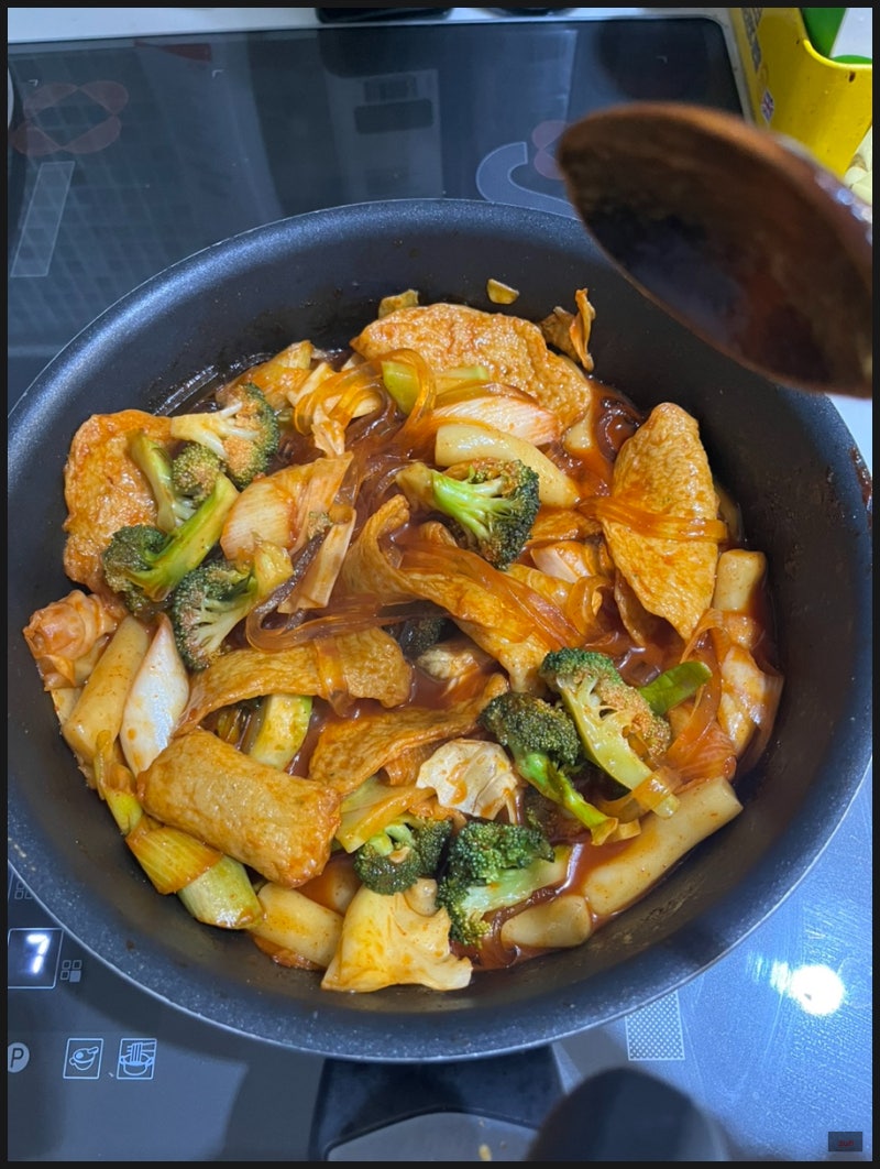 김종구 떡볶이 부산어묵 넣은 밀키트 간단조리 후기 (택배 주문)