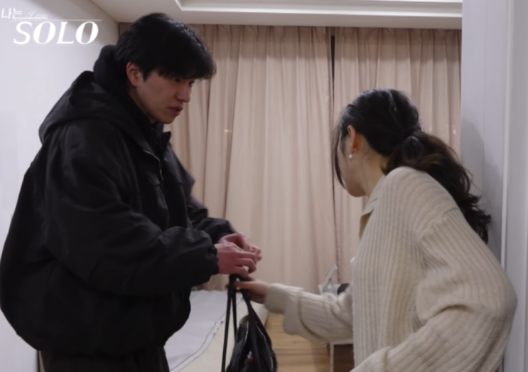   나는솔로 31기 경수 순자 응급실행 뒤에 숨겨진 슈데권 선택의 파장