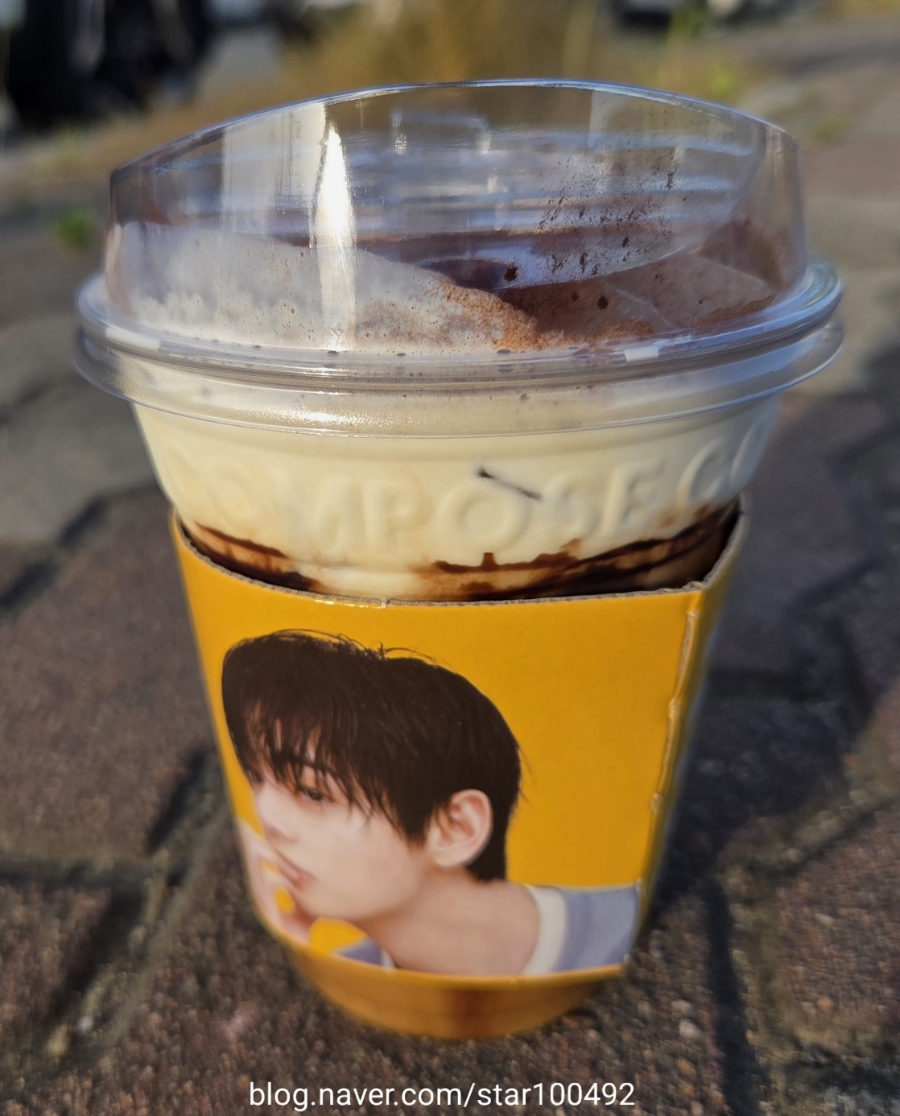 컴포즈커피 진량1공단점 사진 6