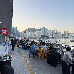 부산 송도 야장 횟집, 암남항 어촌계, 해녀촌(부라보횟집, 삼호횟집)