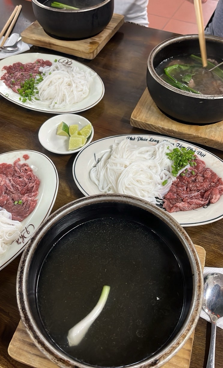  베트남 나트랑 5박 6일 여행코스 4일차 일정 - 두옌하 리조트 깜란 무료 마사지, 하이디라오 나트랑, 칼라스파, 포푹롱, 롯데마트 나트랑, p2카페