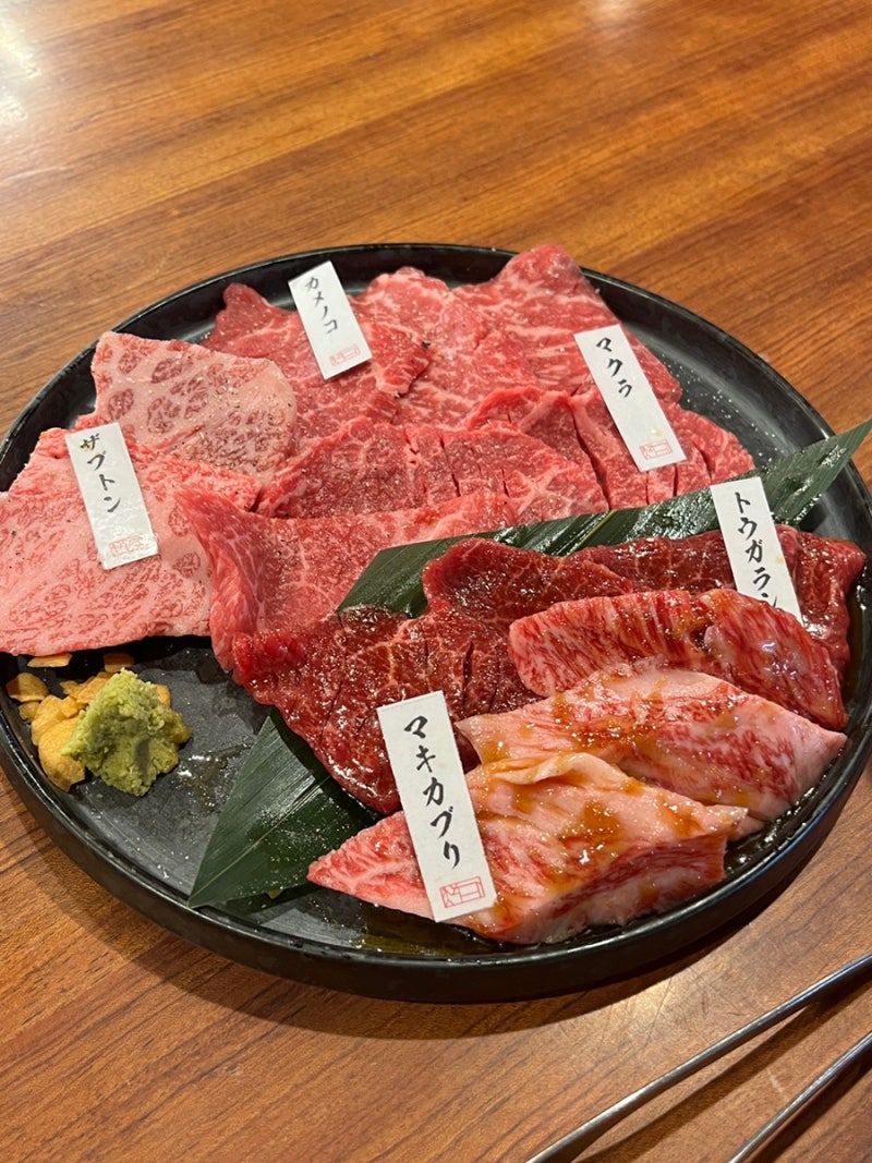 [후쿠오카]2박3일여행_2일차:::야키니쿠 바쿠로 하카타,푹커피,캐널시티 가챠샵,프리쿠라,바....