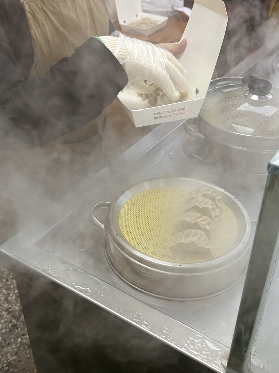 장호덕손만두 울산진장점 사진 6
