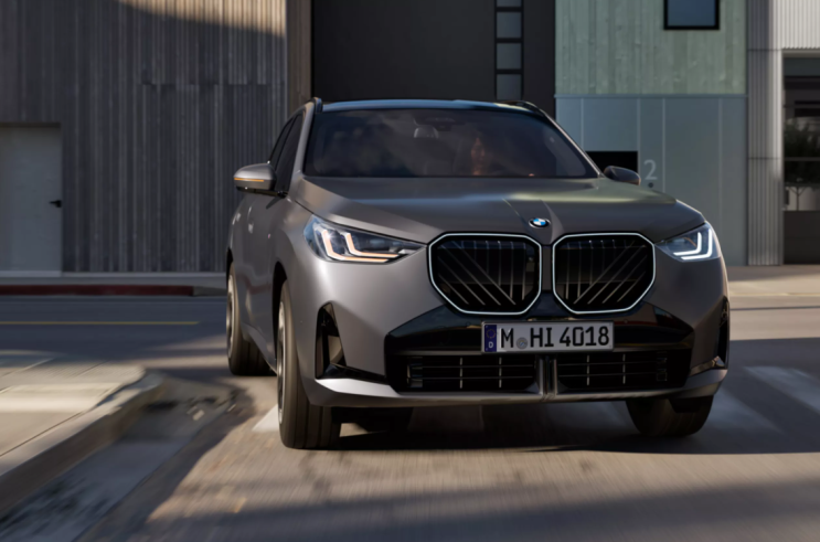  요즘 수입 SUV 고민하면 결국 BMW X3 얘기 나온다는 분위기