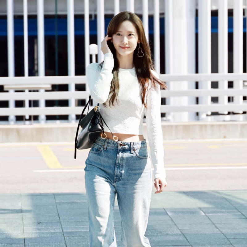 윤아 청바지 어디꺼? 소녀시대 GEE 떠오른 칸 공항패션