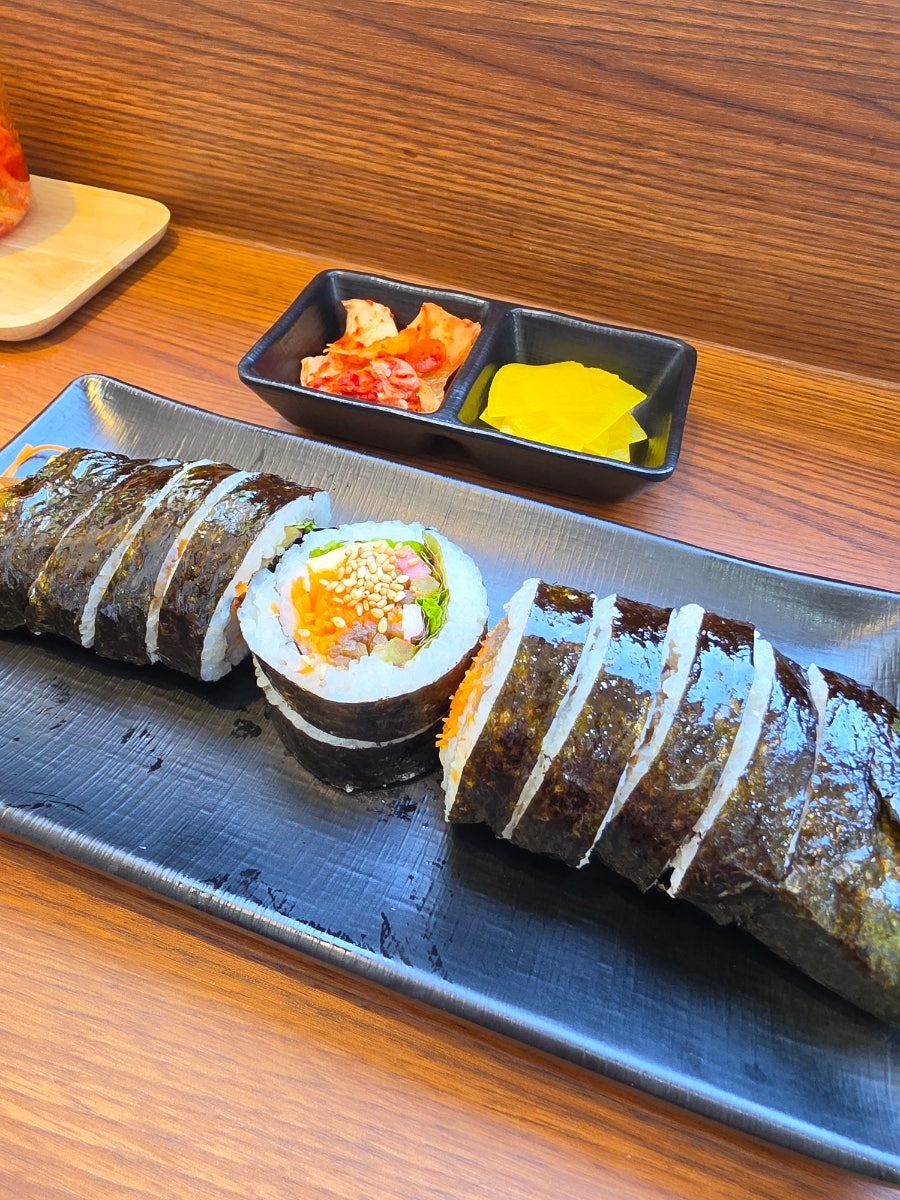 학교앞언니네 사진 2