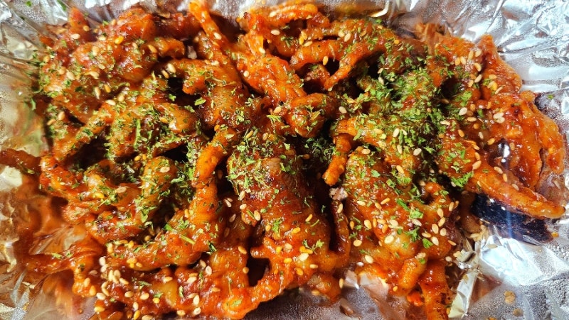 콜라겐 풍부한 닭발 효능 5가지, 뼈닭발 무뼈닭발 차이까지