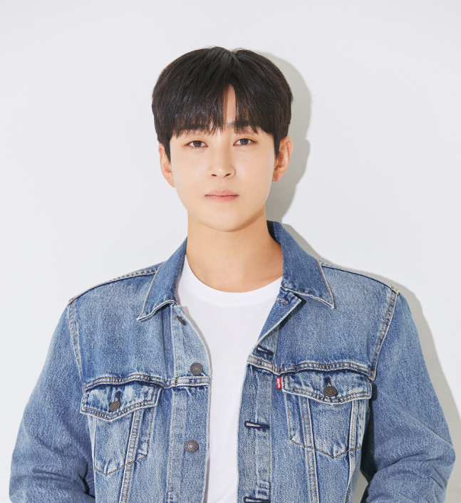 [딘딘 유학의 진실] 양호실에서까지 맞았다? 매년 5명 자퇴시킨 담임의 충격 실체?