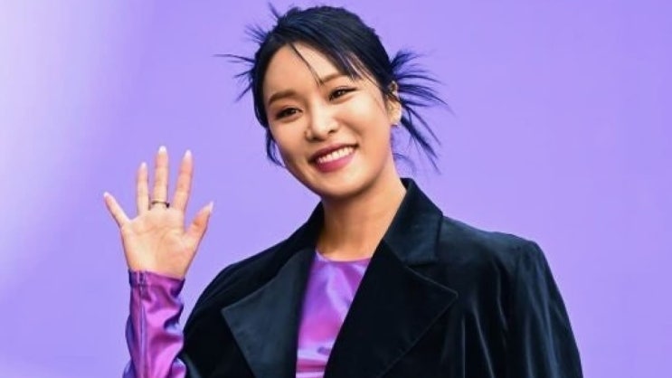  “식은땀 나고 미칠 것 같아”… 랄랄, 비행기 안에서 결국 멘붕? 초보 부모들 오열하게 만든 현실 육아 고백