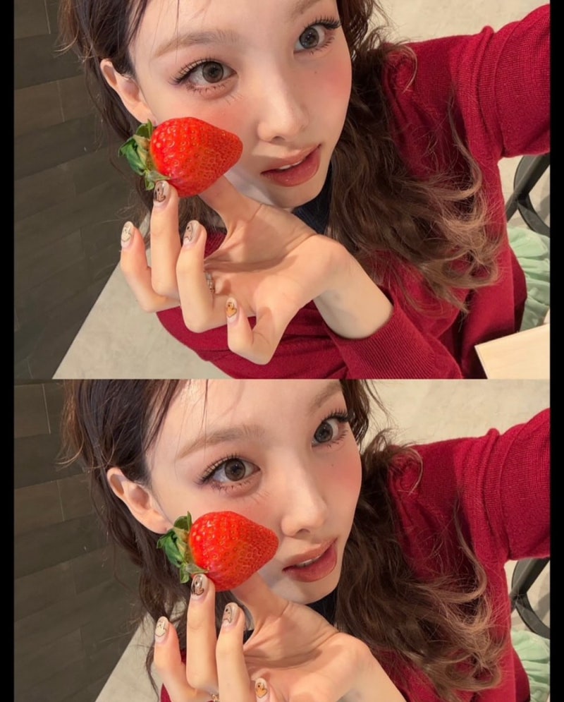 TWICE Nayeon Wallpaper: 7 Close-Up Photos of Her "Money-Attracting Face"