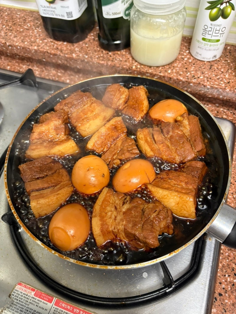 평범한 수육은 가라! 통삼겹간장조림