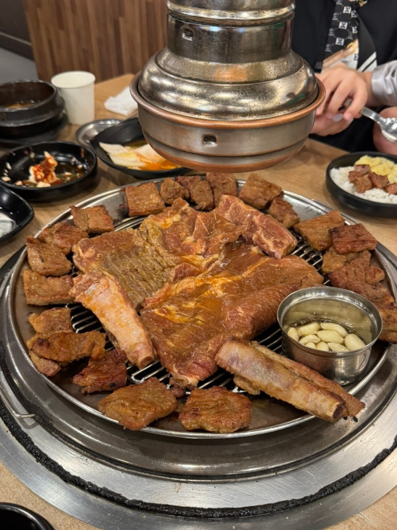 사가정맛집,가족외식장소로 최고인 흥부골숯불돼지왕갈비,내돈내산