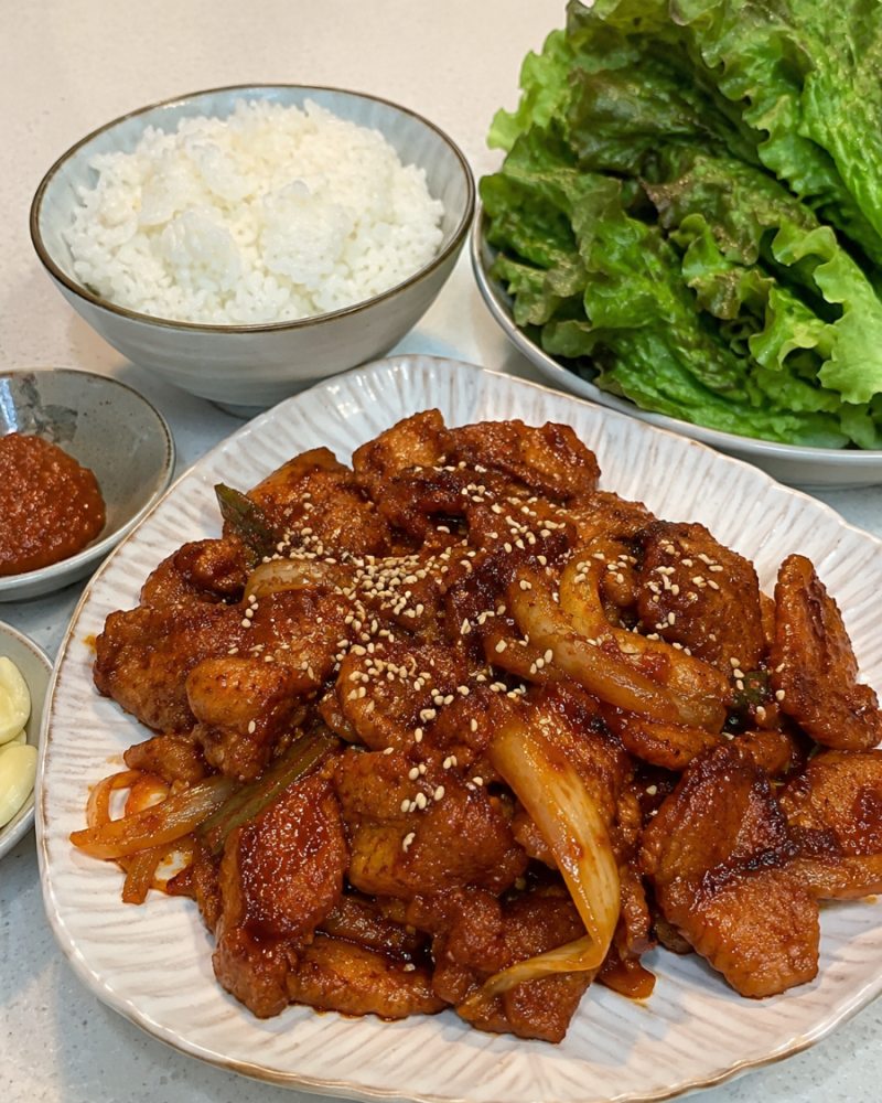 밥 두 공기 순삭, 밥도둑 제육볶음 황금레시피! 정착한 삼겹살 제육볶음 (제육볶음보관법)